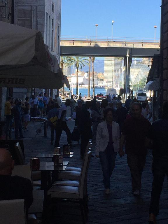 Appartamento Al Ponte Reale Genoa Luaran gambar