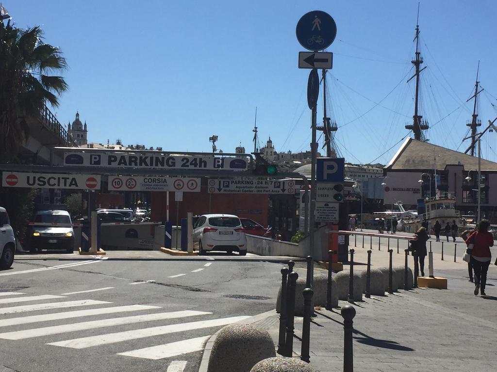 Appartamento Al Ponte Reale Genoa Luaran gambar